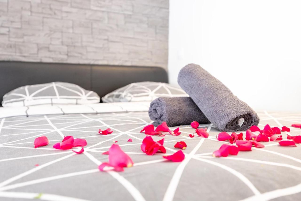 Apartment Cosy Jacuzzi Romantique